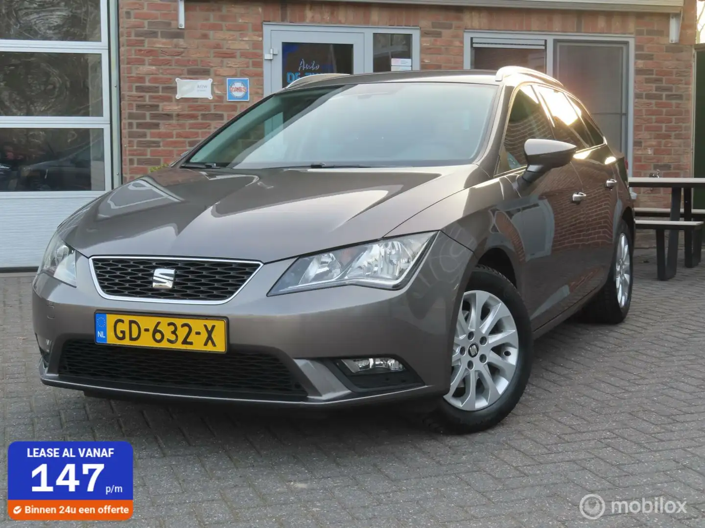 SEAT Leon ST 1.4 TSI ACT Style/nav/pdc/clima. Grijs - 1