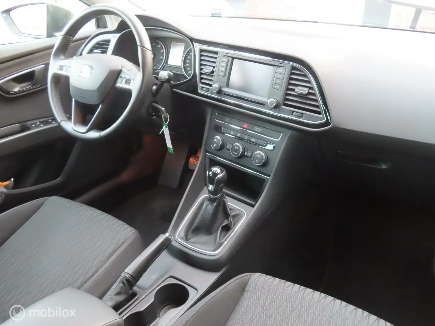 SEAT Leon ST 1.4 TSI ACT Style/nav/pdc/clima. Grijs - 2