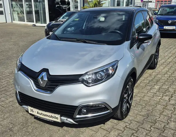 Renault Captur XMOD CLIMATRONIC NAVI T-LEDER SHZ R-KAMERA PDC ALL