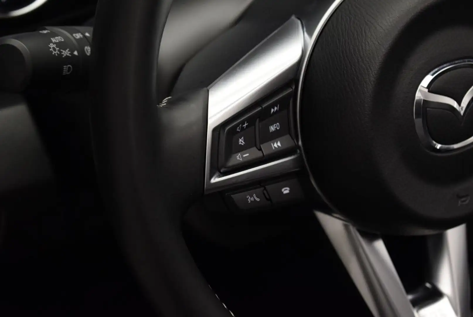 Mazda MX-5 2.0 SKYACTIV-G 135 kW MT Exclusive-Line Grau - 2