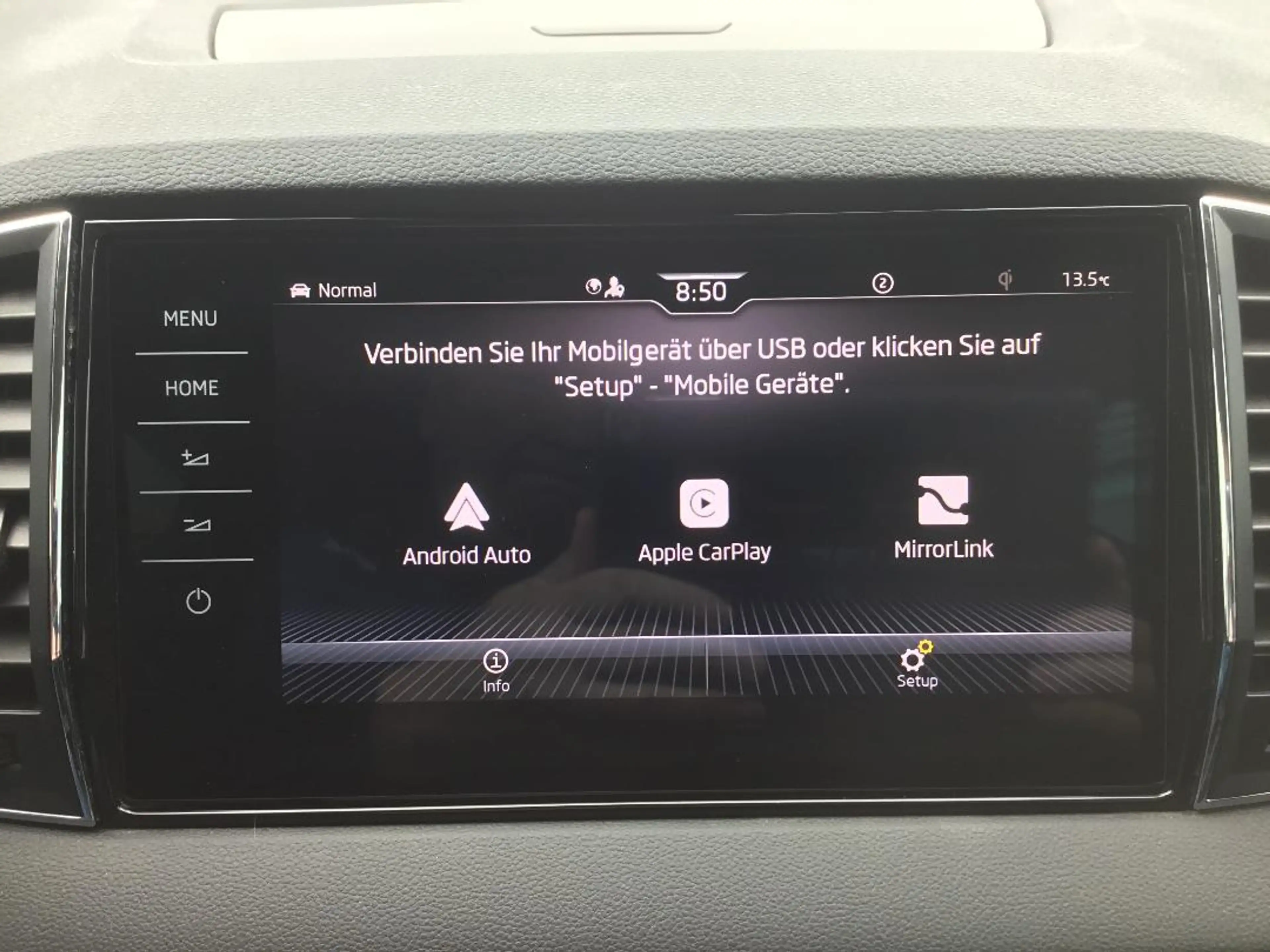 Skoda Karoq Ambition 17"LM 3AC+ Navi+ AHZV DCC 4SHzg — photo 14
