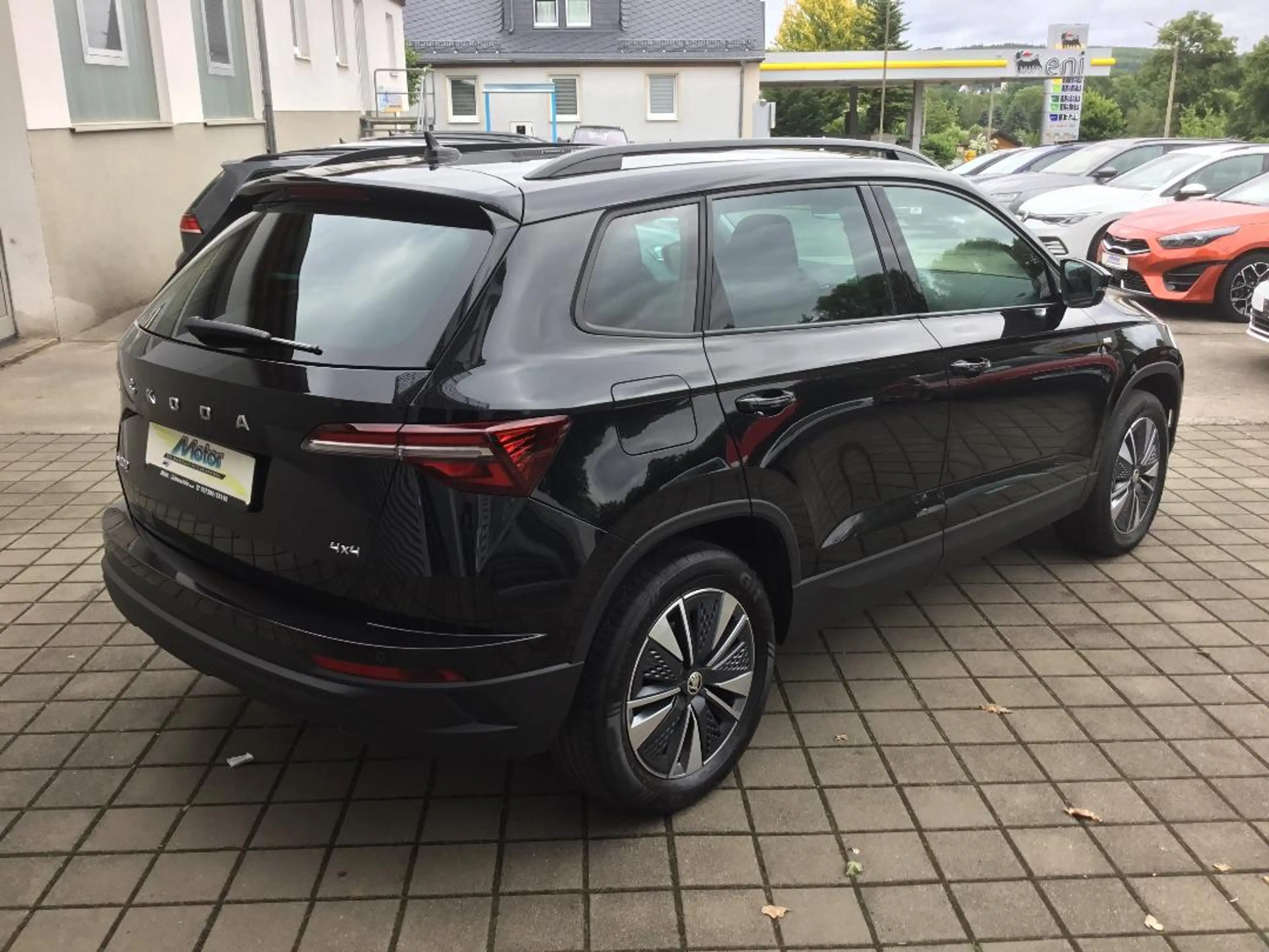 Skoda Karoq Ambition 17"LM 3AC+ Navi+ AHZV DCC 4SHzg — photo 2