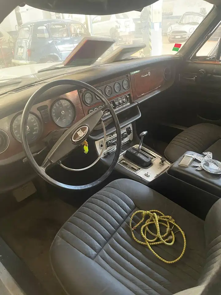 Jaguar 420 XJ 6, foto 1