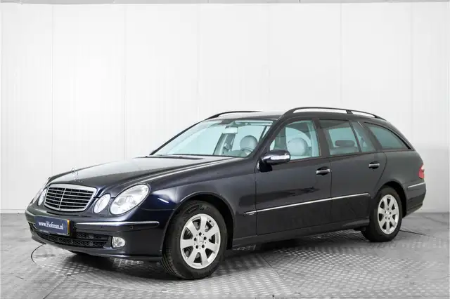 Mercedes-Benz E 320 Combi Avantgarde 4-Matic 95000 km!