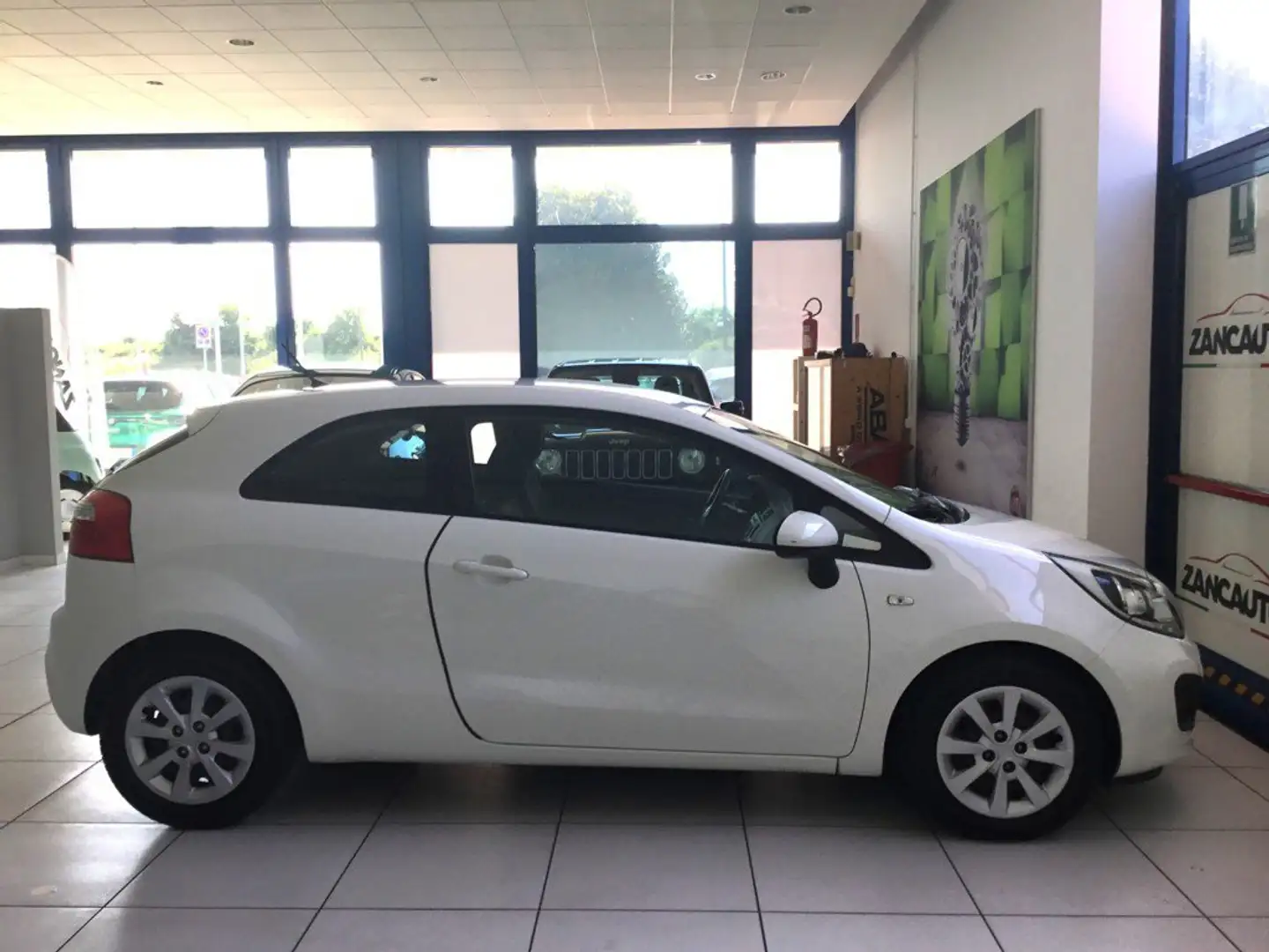 Kia Rio Rio 1.2 CVVT 3p. Active - 2