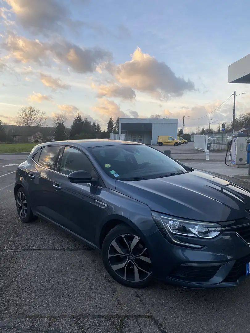 Renault Megane Mégane IV Berline Blue dCi 115 Limited - 2