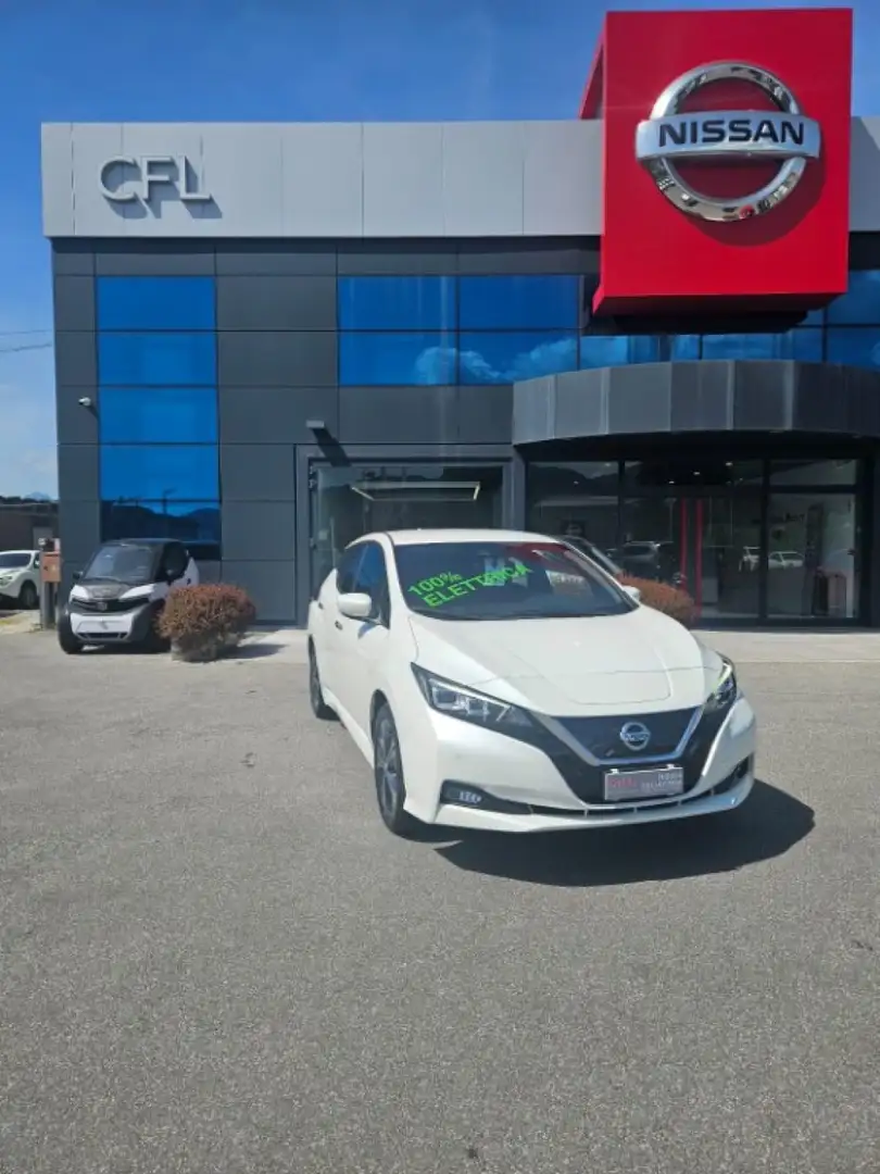 Nissan Leaf N-Connecta 40 kWh Blanc - 1