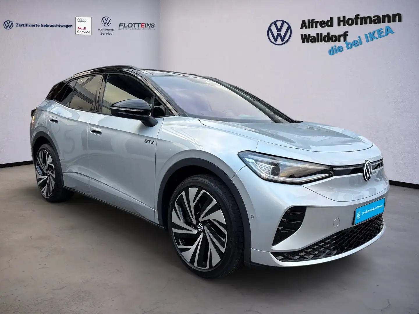 Volkswagen ID.4 ALLRAD KEYLESS PANORAMA LED NAVI KLIMA LM Silber - 2