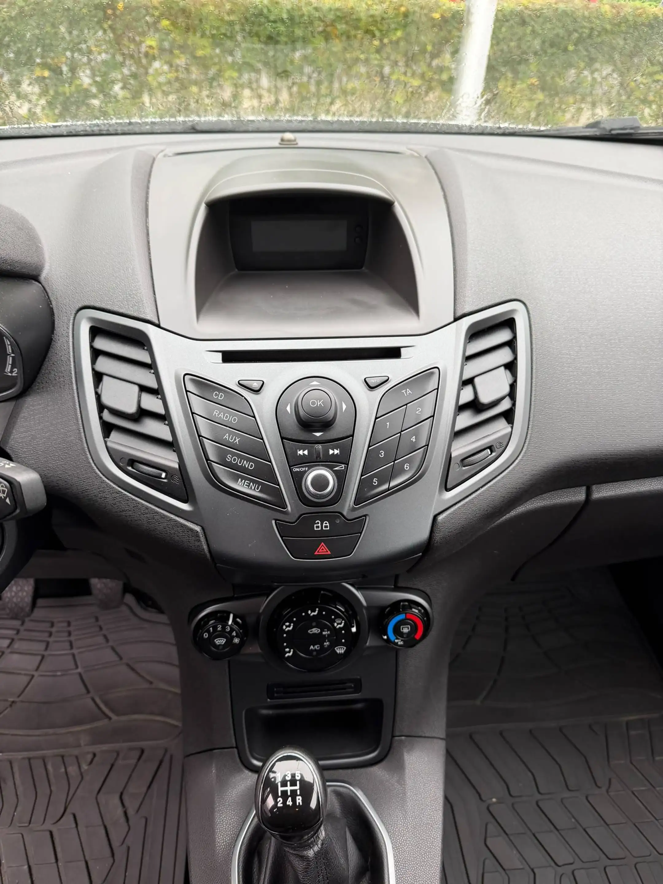 Ford Fiesta Fiesta 3-Türer 1.25 Ambiente — photo 9