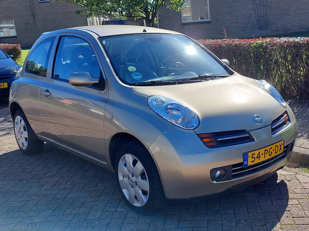 Nissan Micra 2004 из Европы — купить под ключ