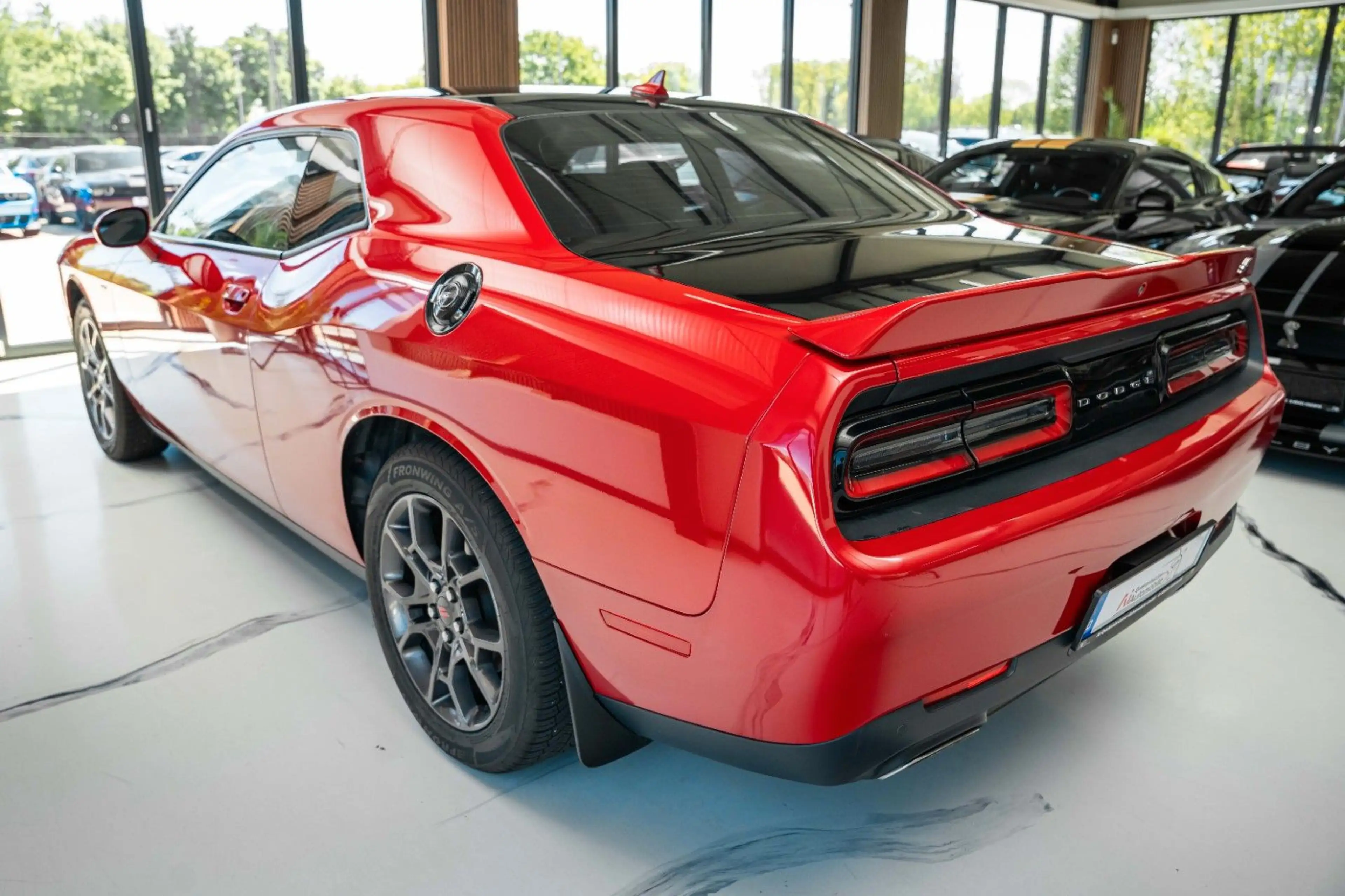 Dodge Challenger 3,6 AWD GT DISTRONIC FULLL — photo 4