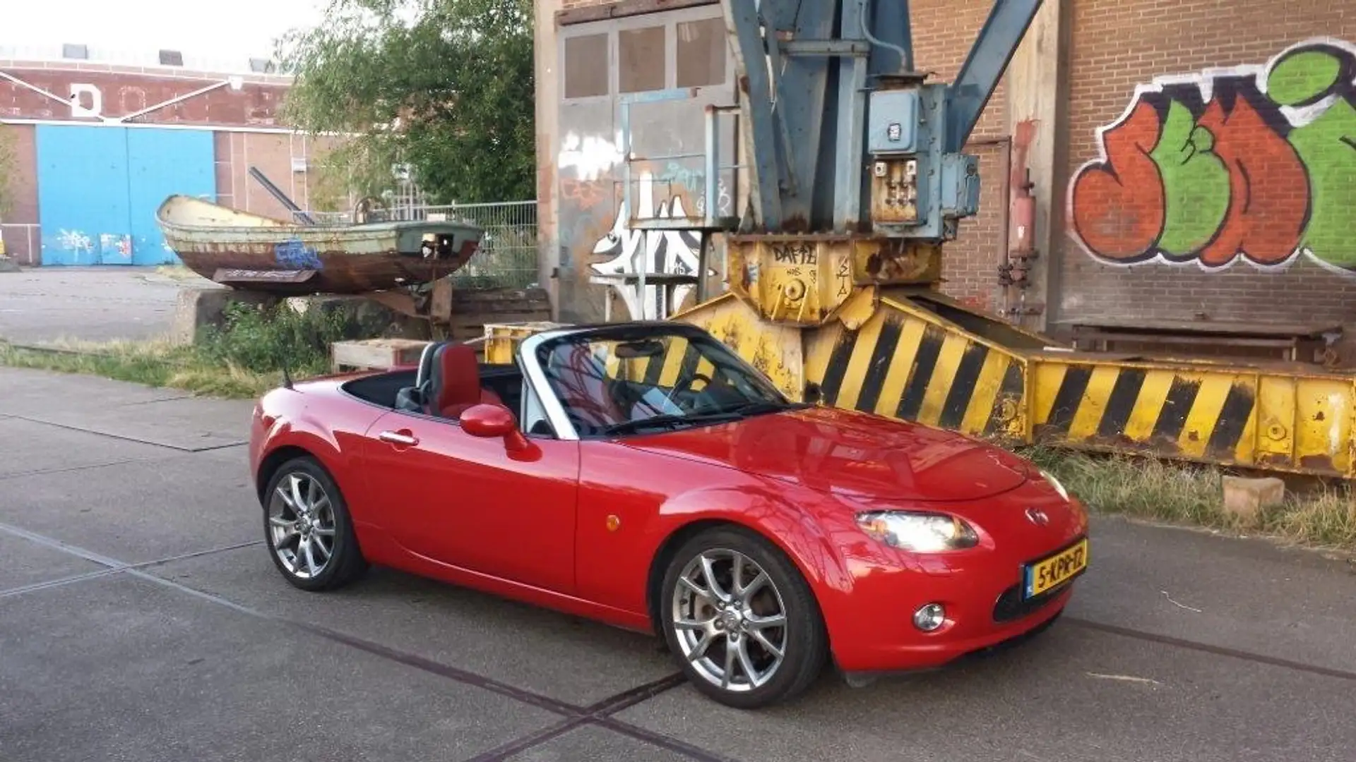 Mazda MX-5 2.0 S-VT Touring LE 3rd generation Red - 2