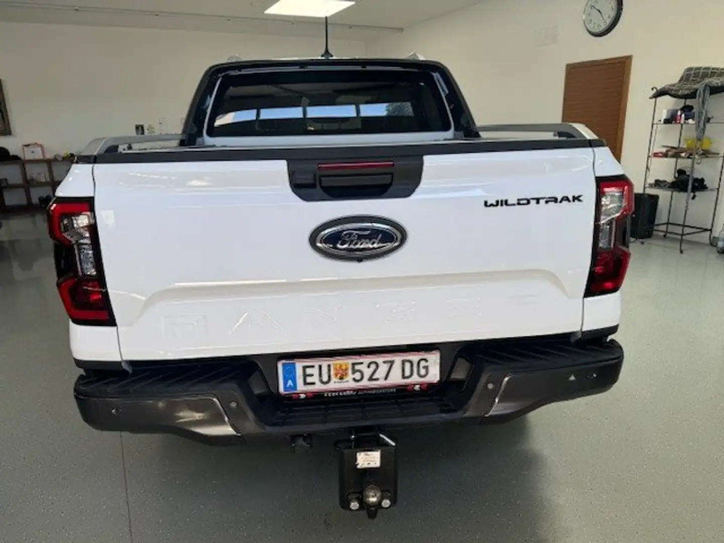 Ford Ranger Plug-in-Hybrid Wildtrak e-4WD Doppelkabine Weiß - 1