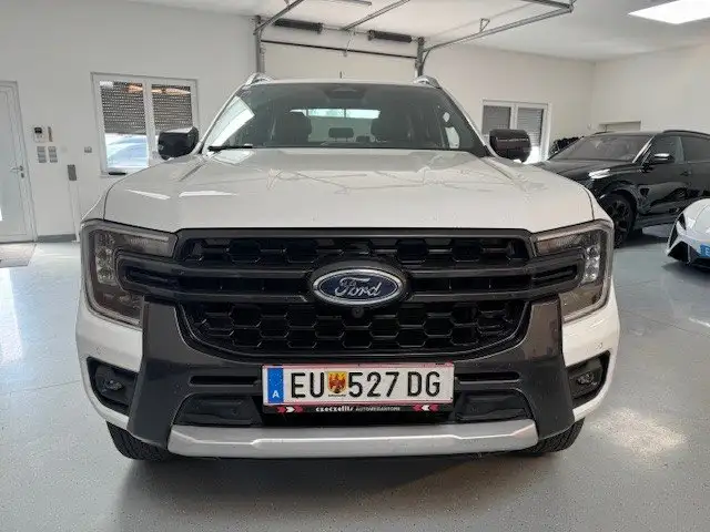 Ford Ranger Plug-in-Hybrid Wildtrak e-4WD Doppelkabine Ansicht 3