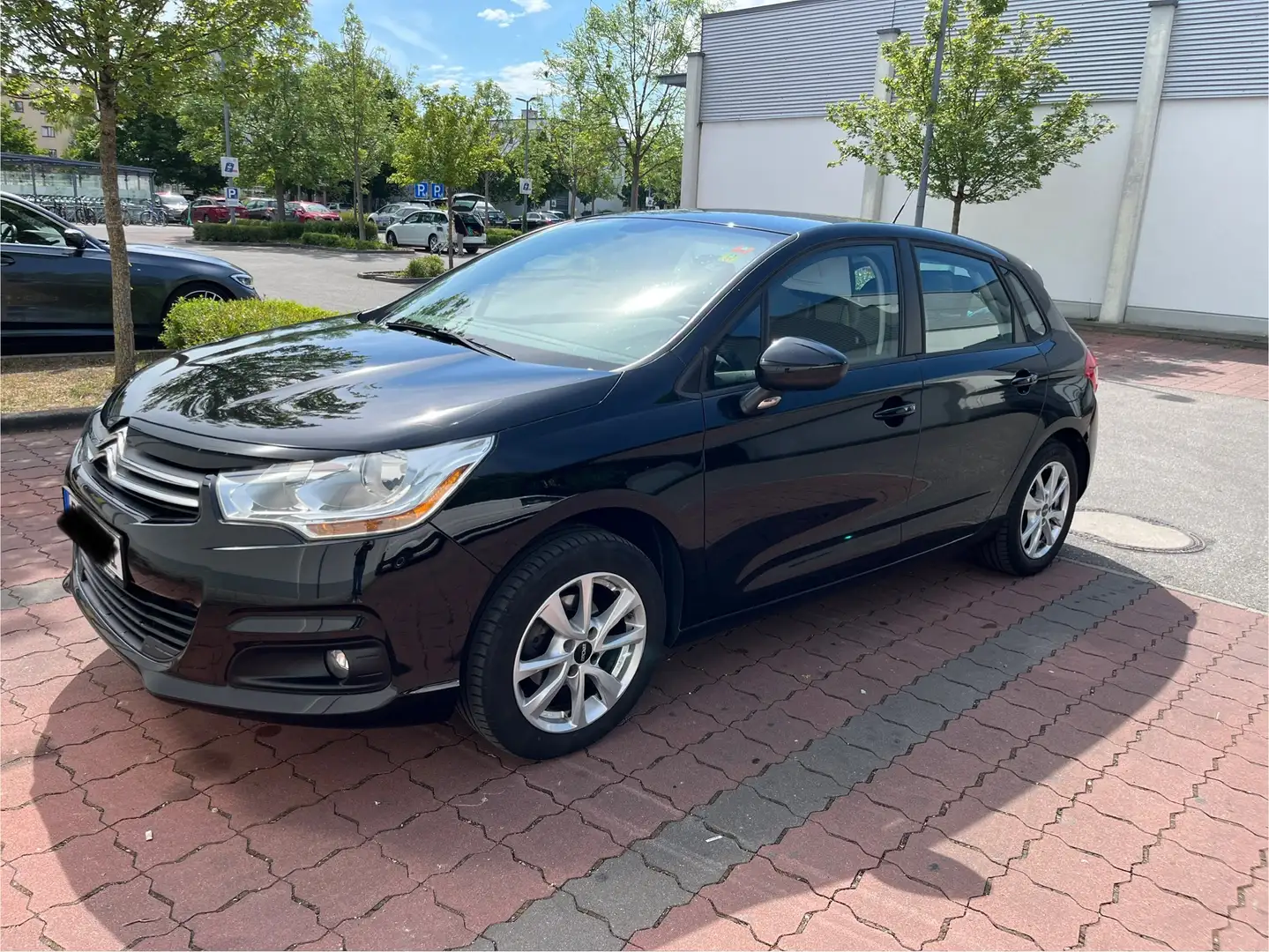 Citroen C4 C4 PureTech 110 Live Schwarz - 1