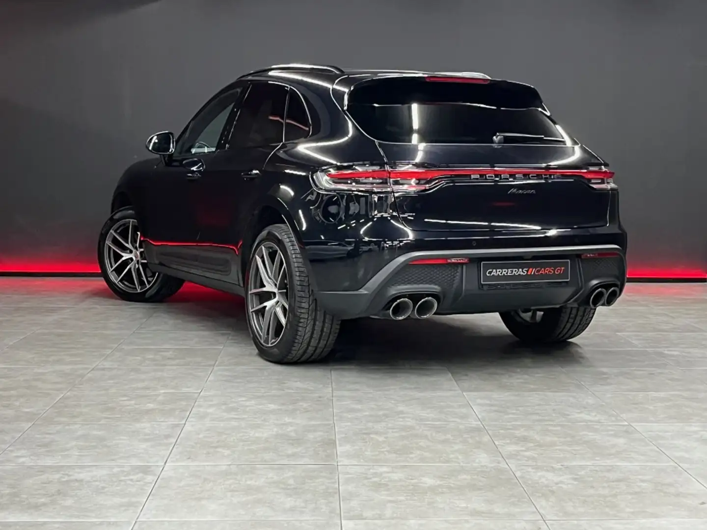Porsche Macan T Aut. Negro - 2