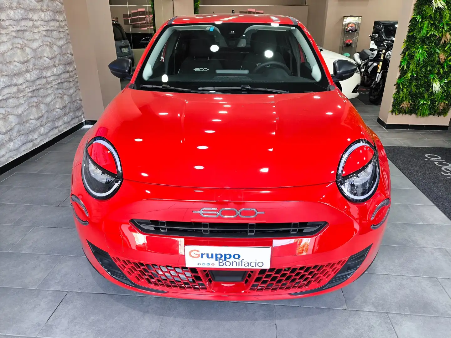 Fiat 600 600 1.2 hybrid POP 110cv auto Rosso - 2