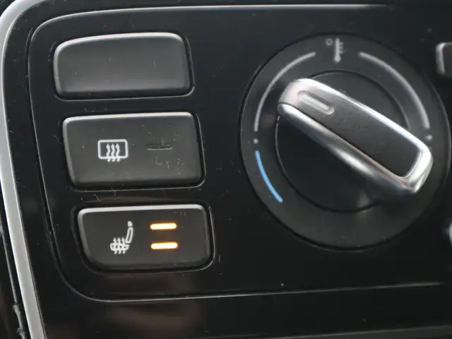 Volkswagen Up! view 12