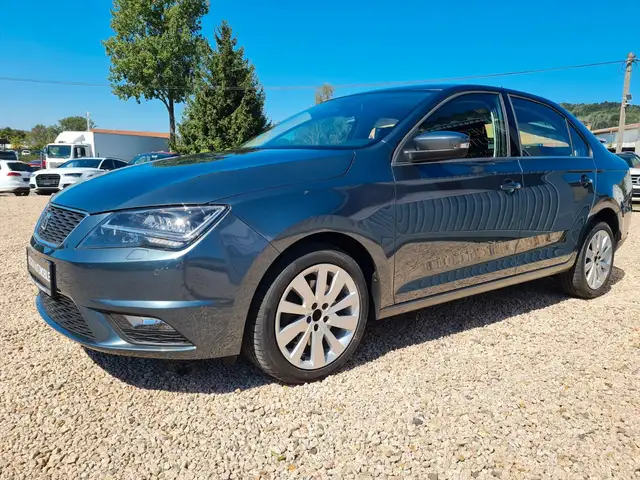 SEAT Toledo Style