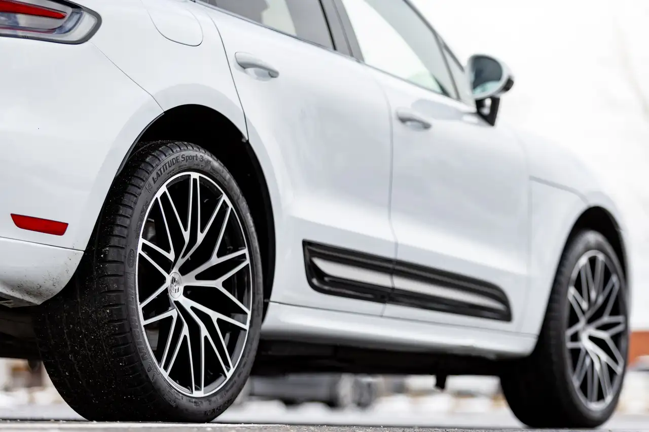 Porsche Macan снимка Porsche Macan