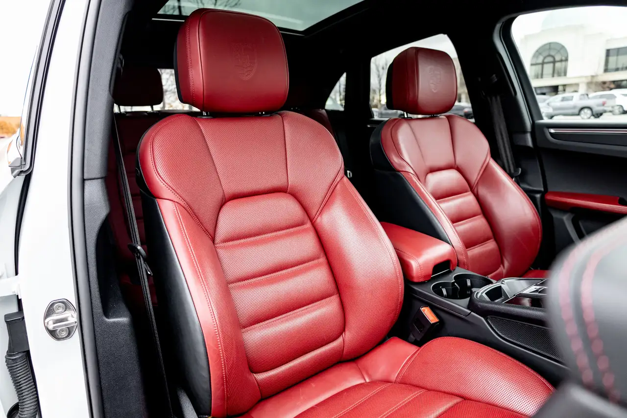 Porsche Macan снимка Porsche Macan