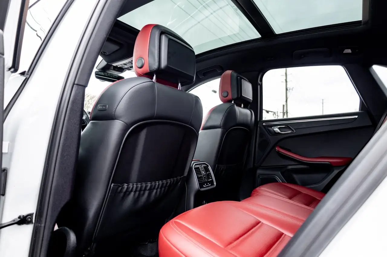 Porsche Macan снимка Porsche Macan