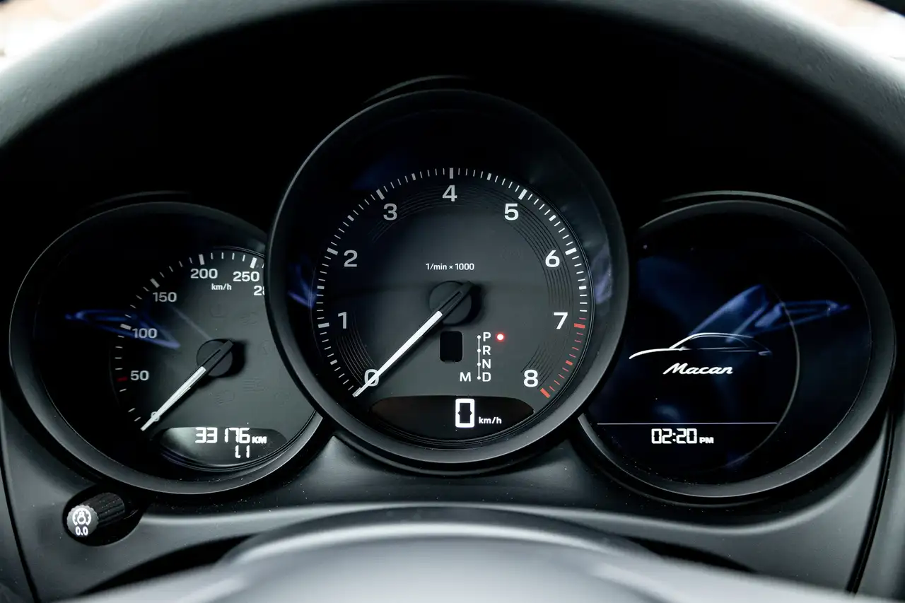 Porsche Macan снимка Porsche Macan