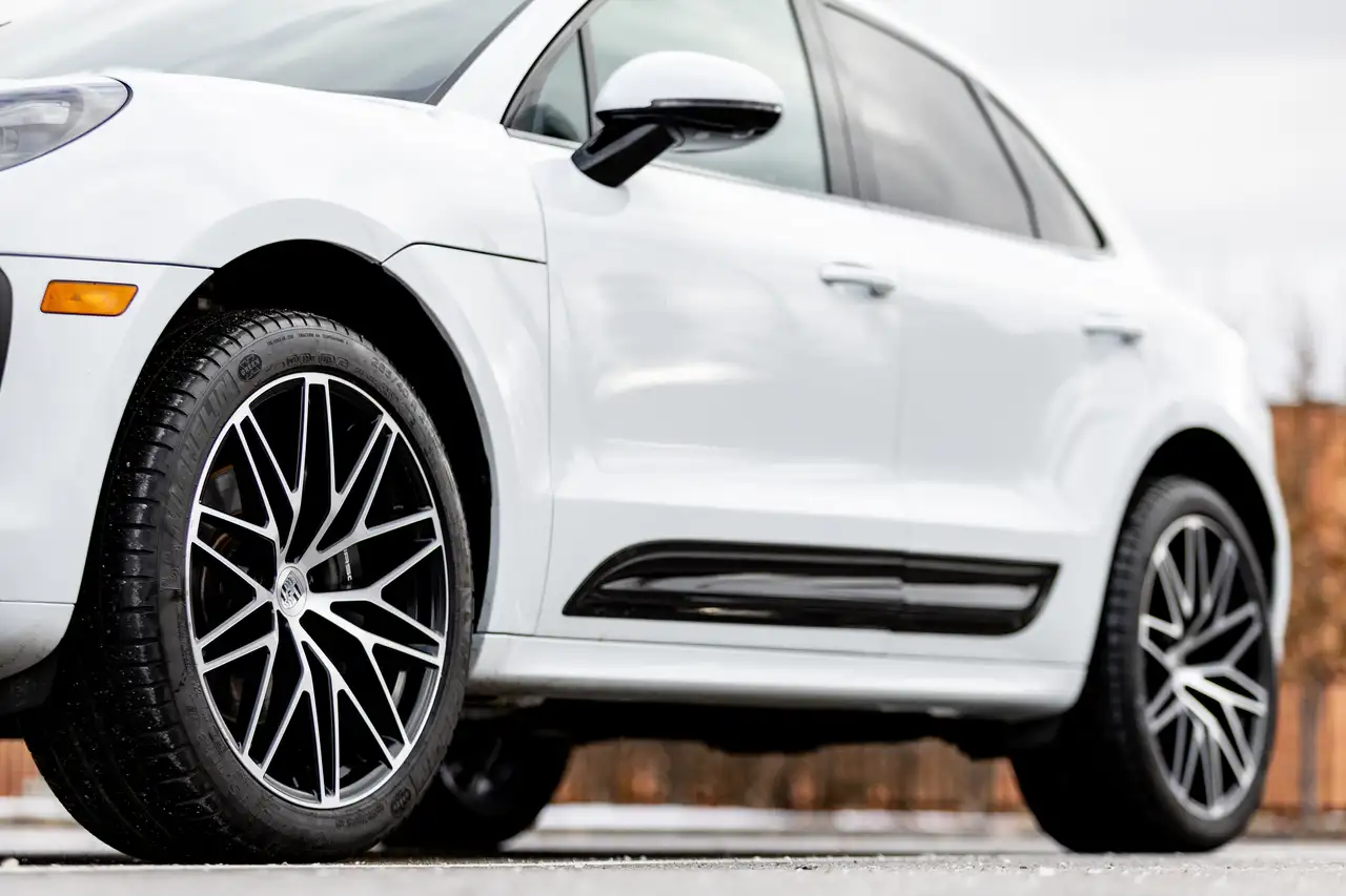 Porsche Macan снимка Porsche Macan