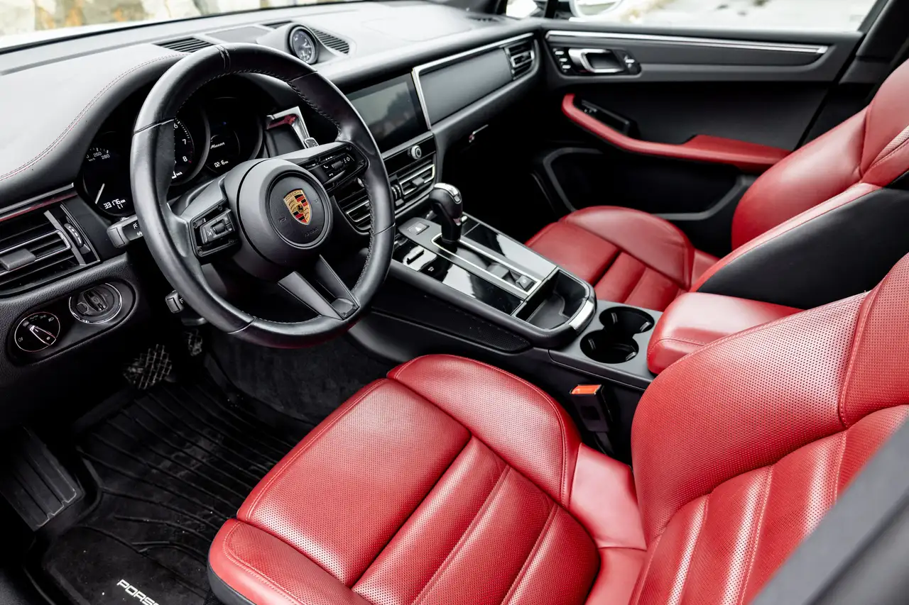 Porsche Macan снимка Porsche Macan