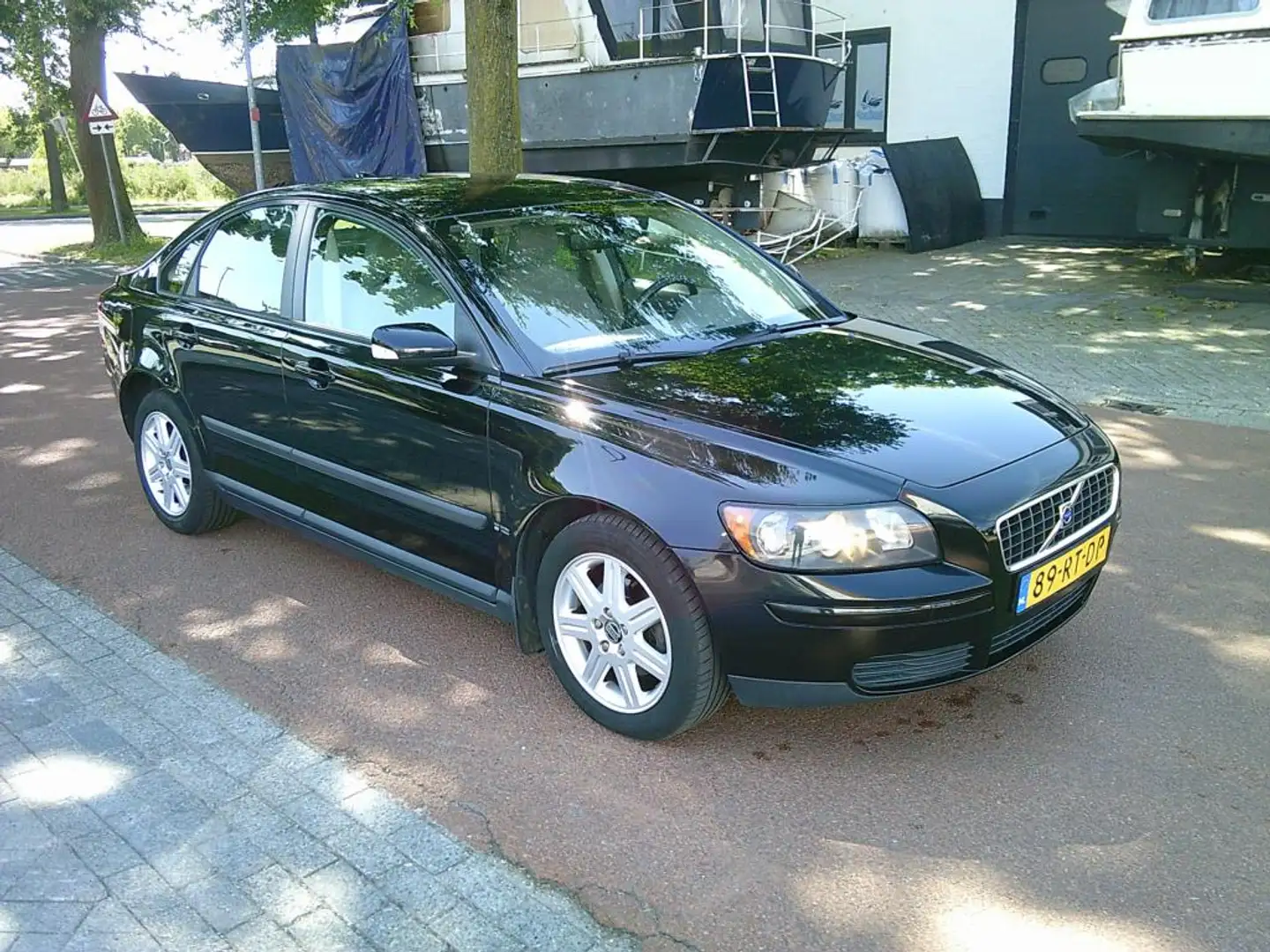 Volvo S40 1.8 Kinetic clima ijs koud Negro - 2