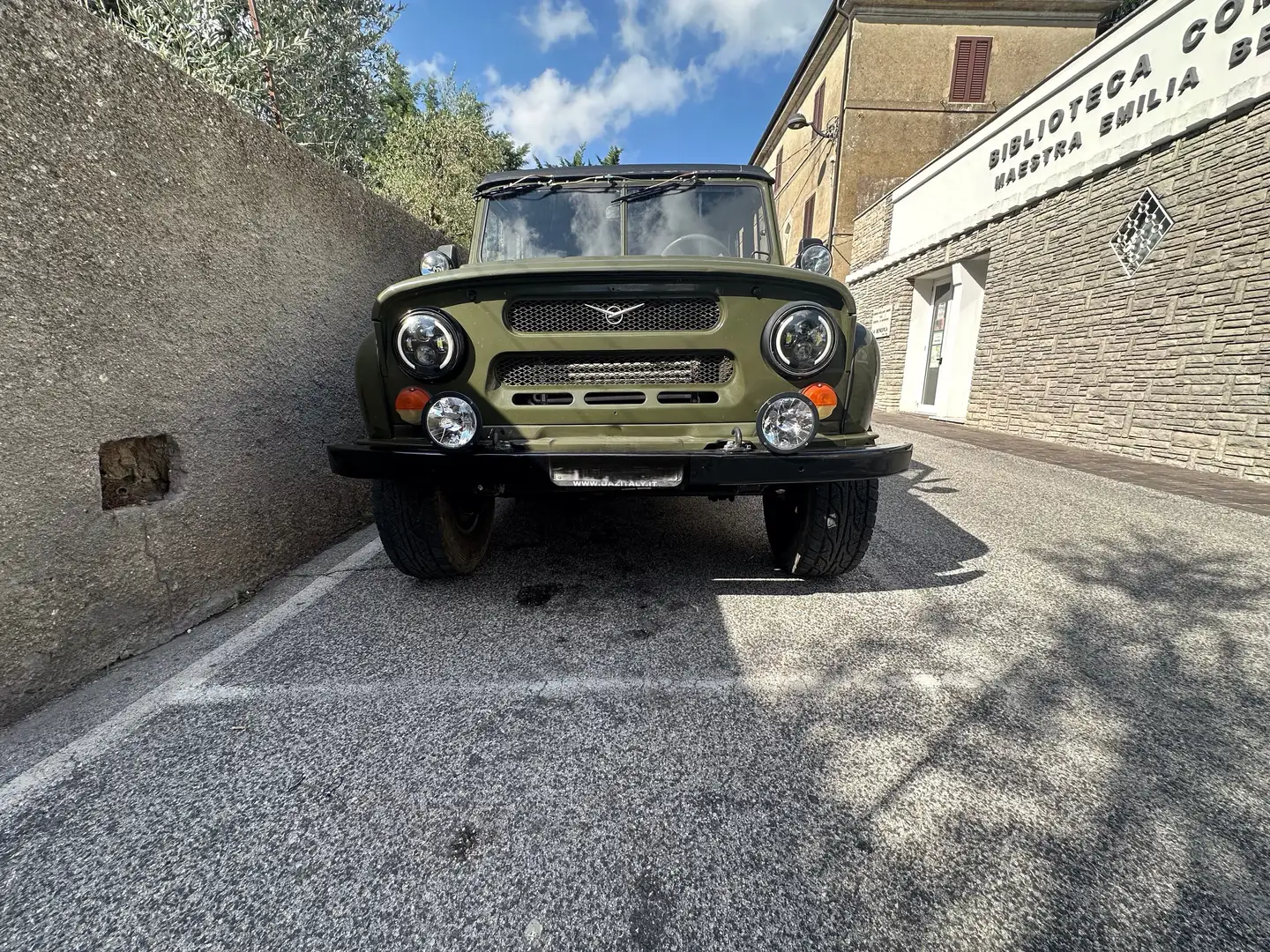 UAZ 469 Зелений - 2