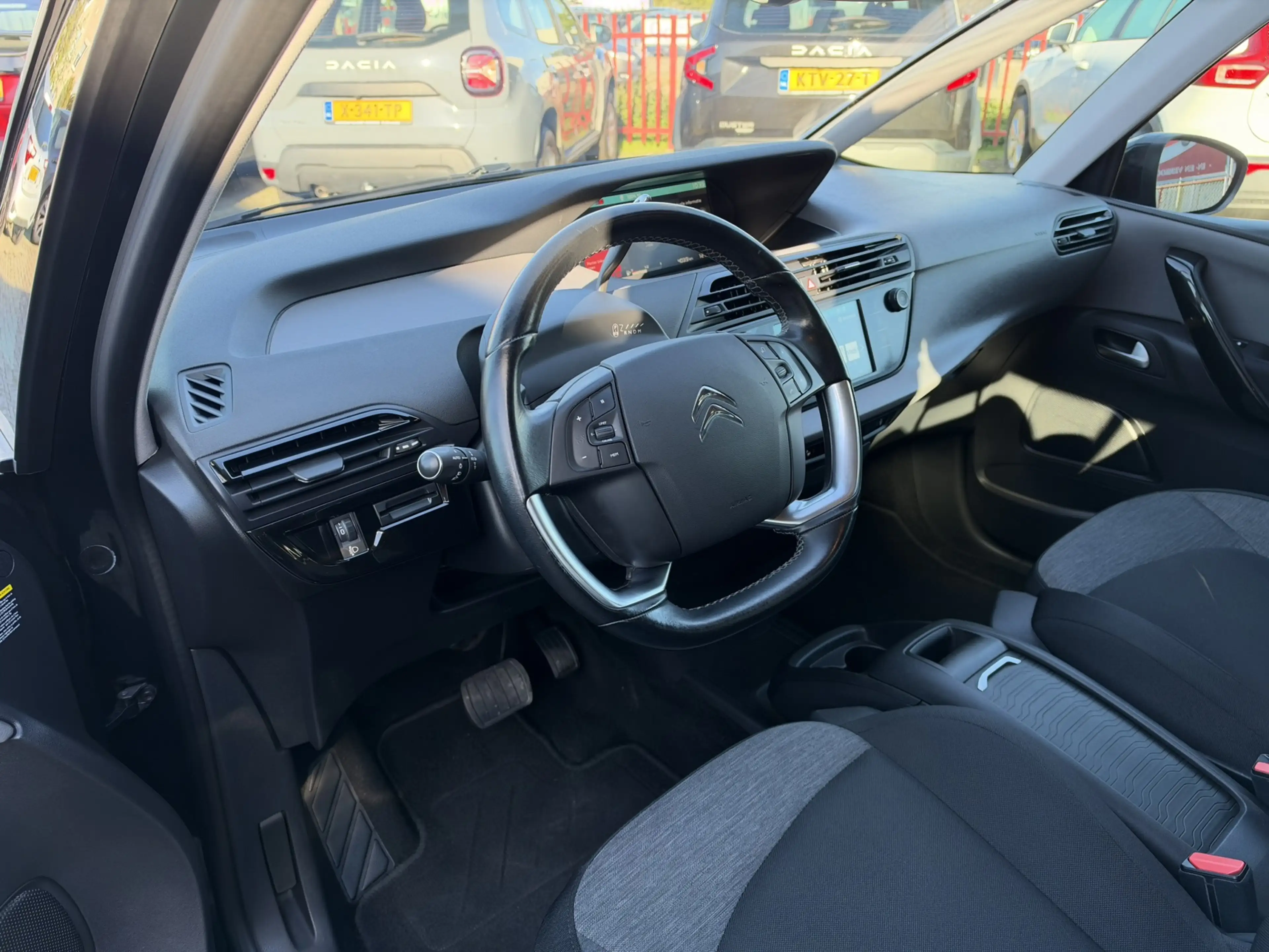 Citroen Grand C4 Picasso 1.2 PureTech Feel | Automaat | Trekhaak | Camera | — photo 8
