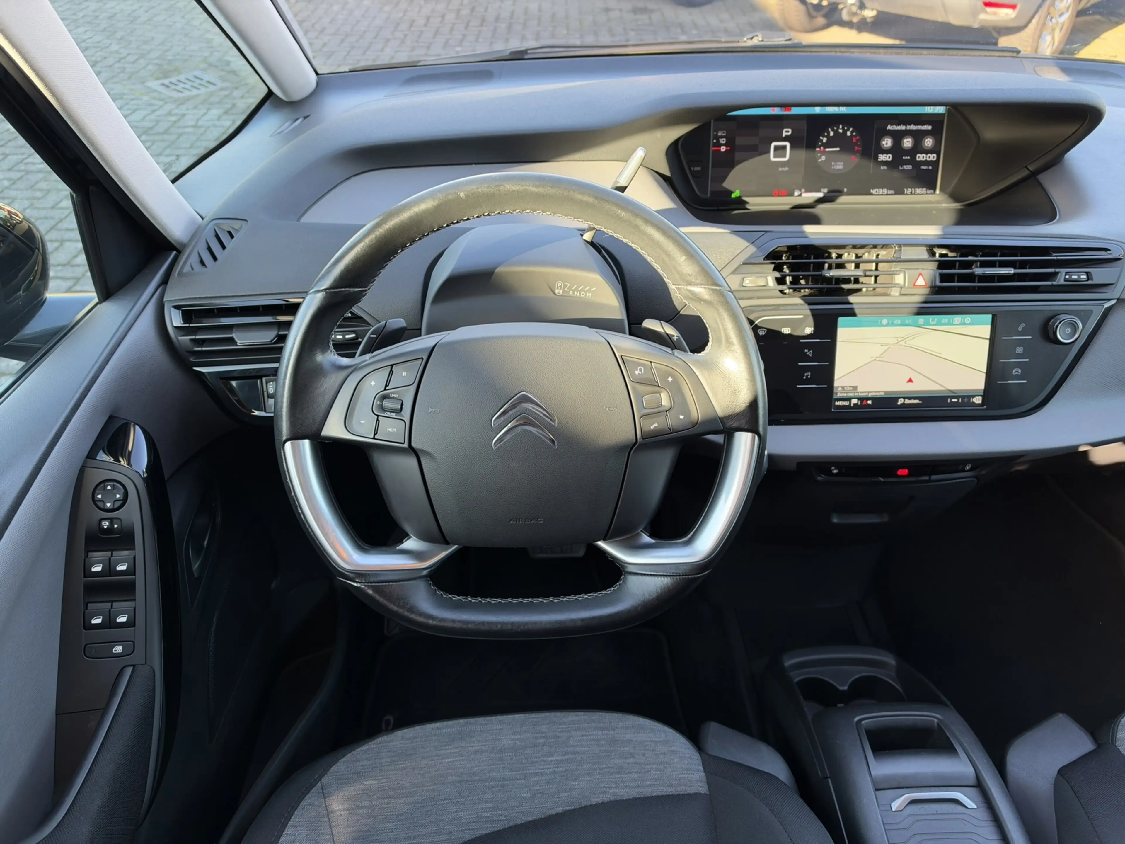 Citroen Grand C4 Picasso 1.2 PureTech Feel | Automaat | Trekhaak | Camera | — photo 11