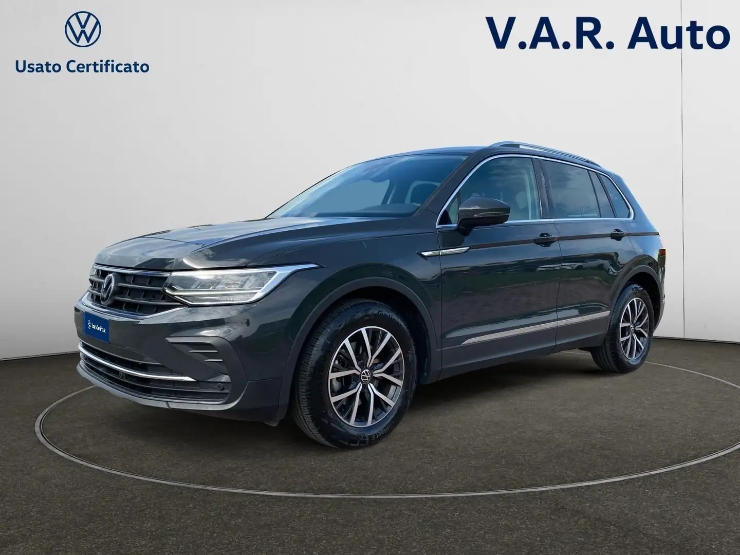 Volkswagen Tiguan Tiguan 1.5 TSI ACT Life - 1