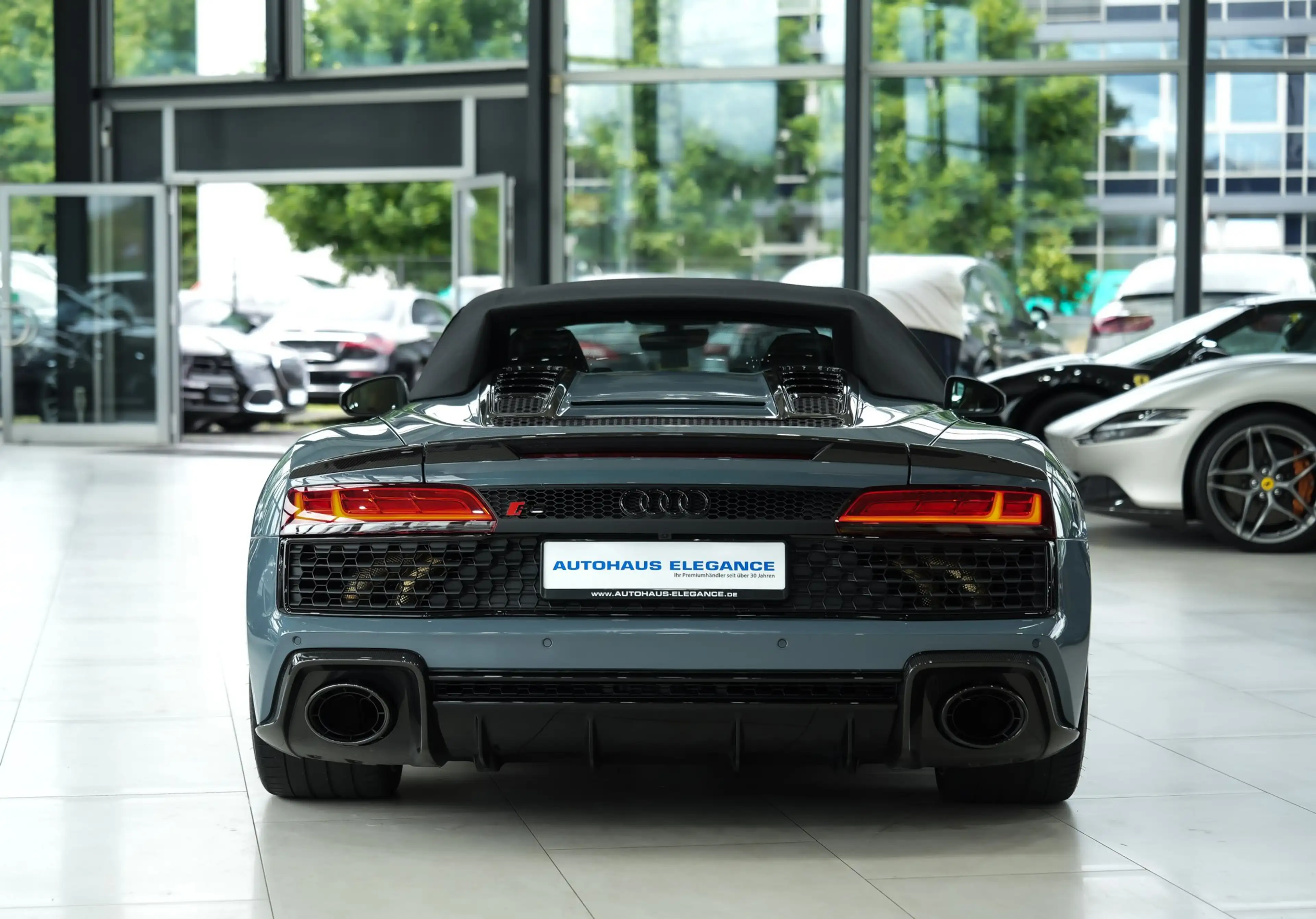 Audi R8 5.2 FSI quattro performance*CARBON*KERAMIK*1.HD* — photo 5
