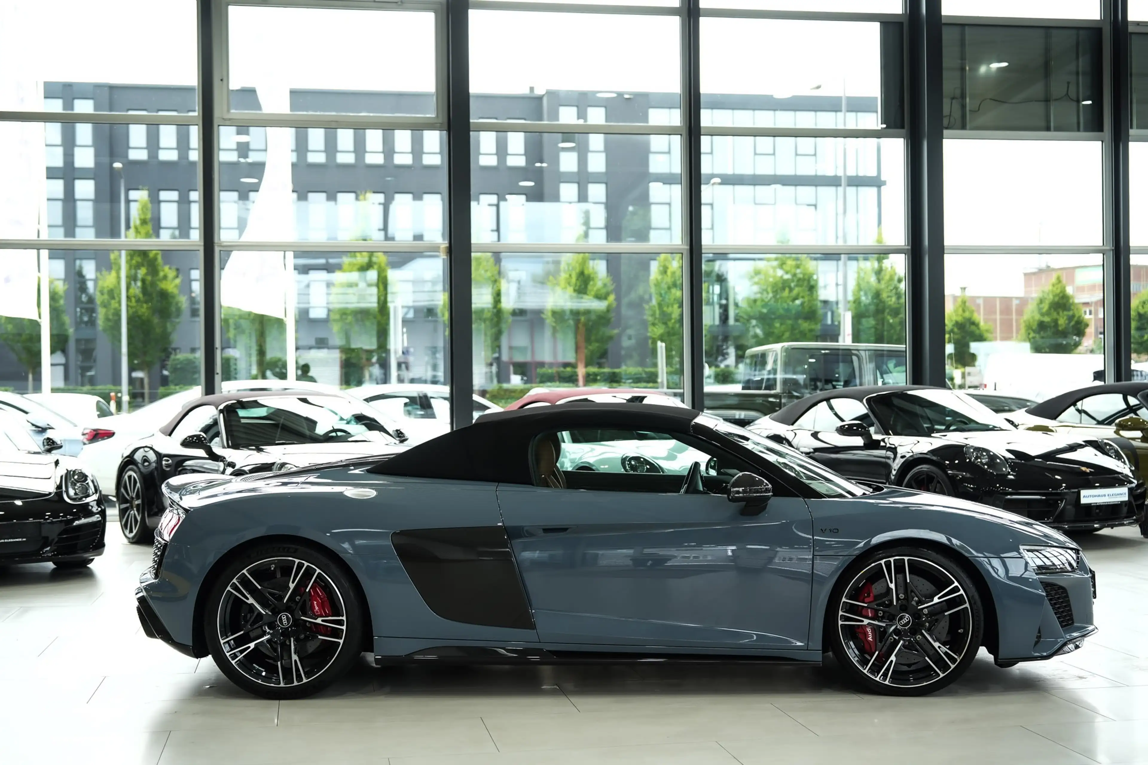 Audi R8 5.2 FSI quattro performance*CARBON*KERAMIK*1.HD* — photo 6