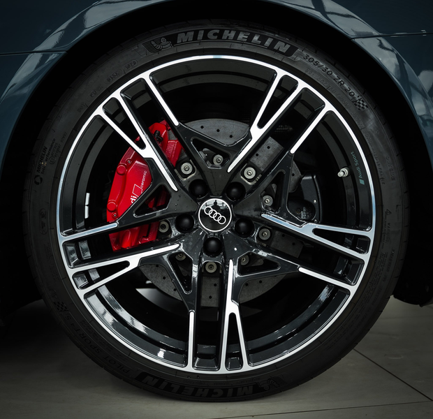 Audi R8 5.2 FSI quattro performance*CARBON*KERAMIK*1.HD* — photo 12