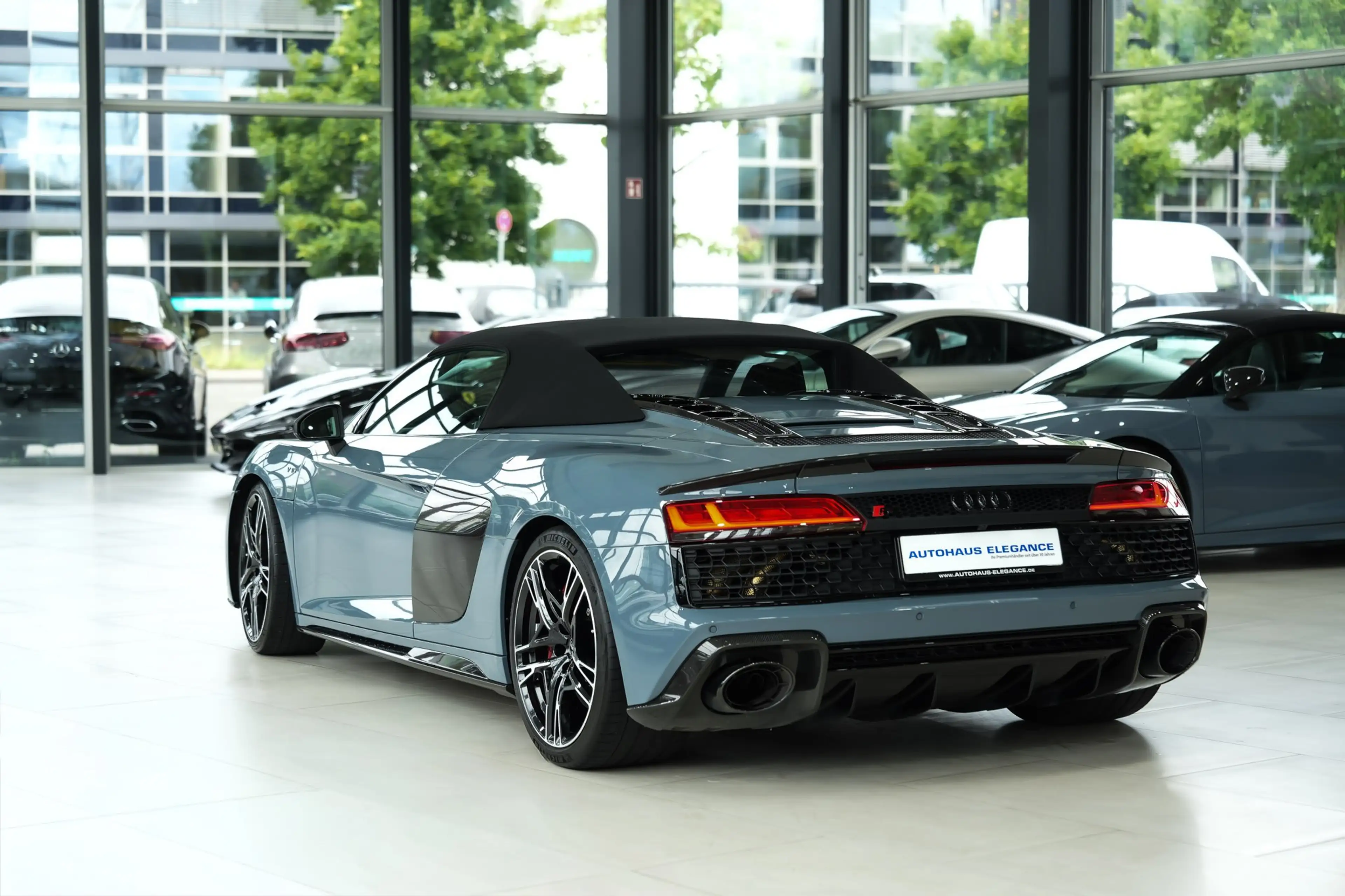 Audi R8 5.2 FSI quattro performance*CARBON*KERAMIK*1.HD* — photo 3
