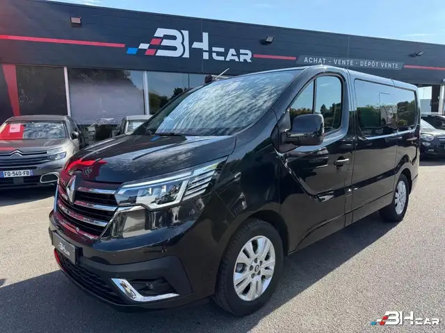 Renault Trafic FOURGON 2.0 BLUEDCI 150 28 L1H1 GRAND-CONFORT  van aménagé