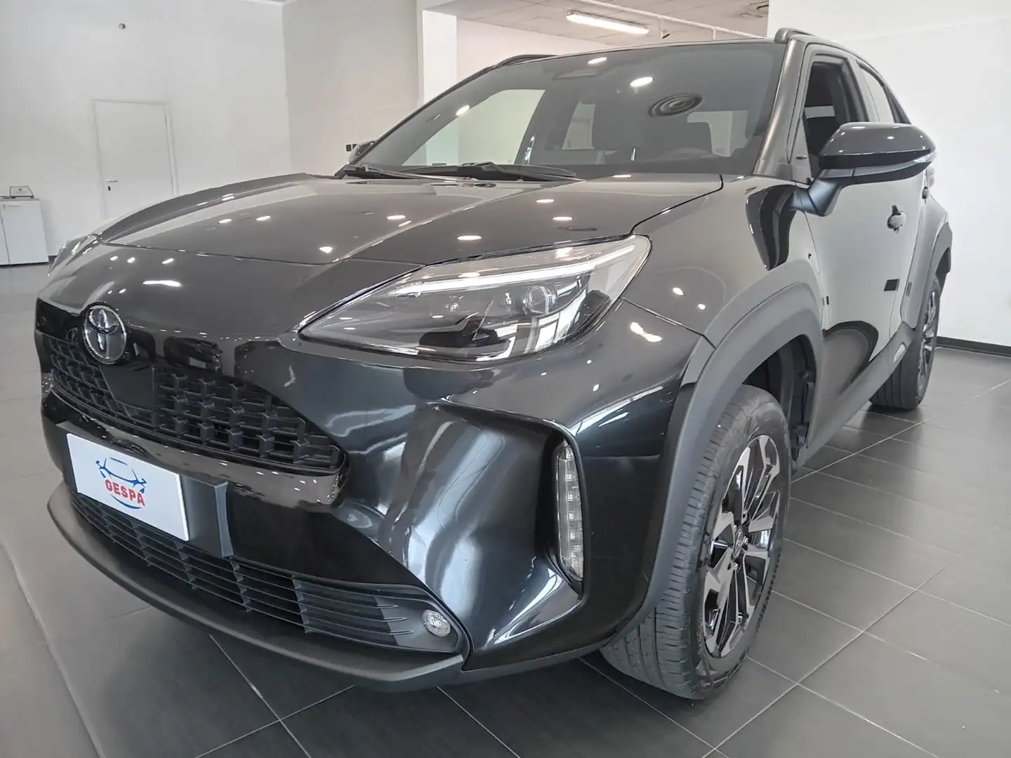 Toyota Yaris Cross Yaris Cross 1.5h Trend fwd 130cv e-cvt Negro - 1