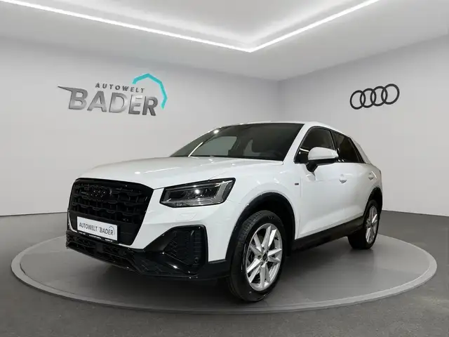 Audi Q2 2.0TDI quattro S Line AmbL MultiCam LED