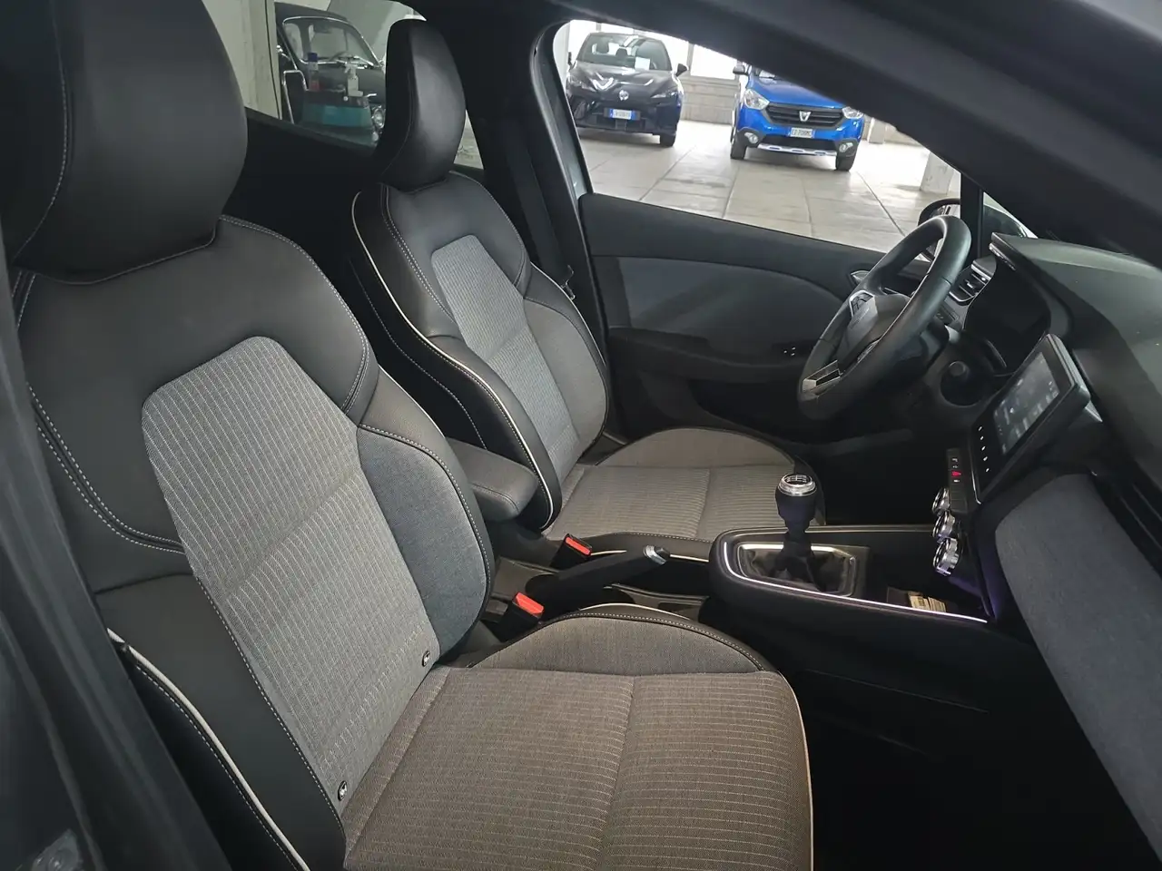 Renault Clio V Clio 1.0 tce Techno 90cv, миниатюра 18