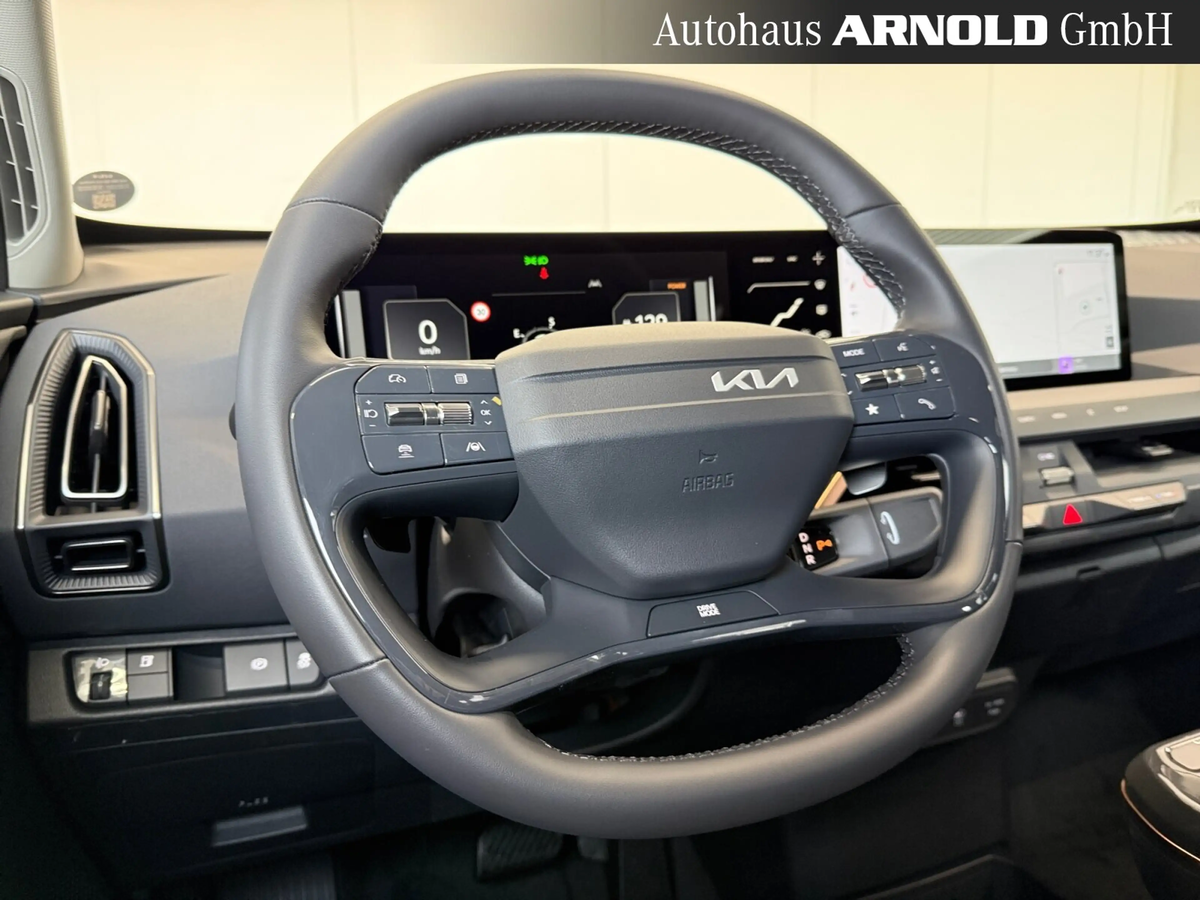 Kia EV5 EV5 81,4 kWh AIR WP SmartKey Navi Kamera LED 18" — photo 9