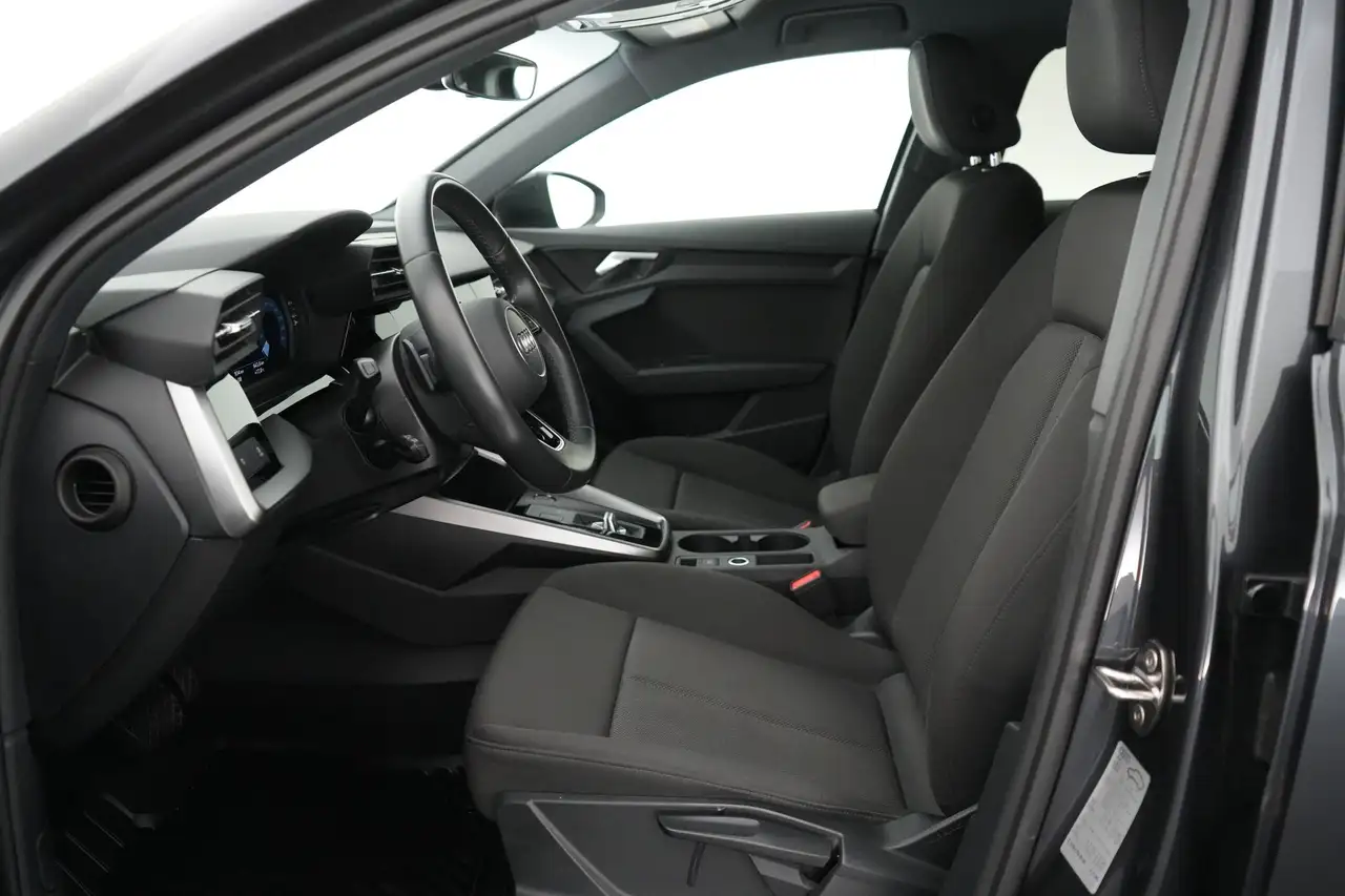 Audi A3 Sportback 30 TDi S-Tronic Attraction Business Ed., миниатюра 17