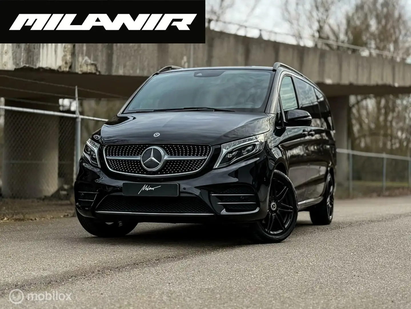 Mercedes-Benz V V220d 4-MATIC AMG DC Lang |Lage Bijtelling Negro - 1