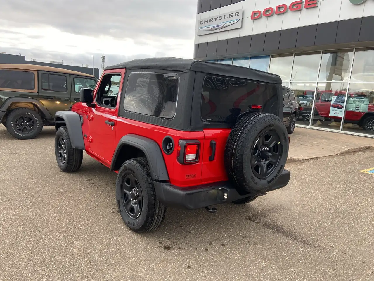 Jeep Wrangler снимка Jeep Wrangler