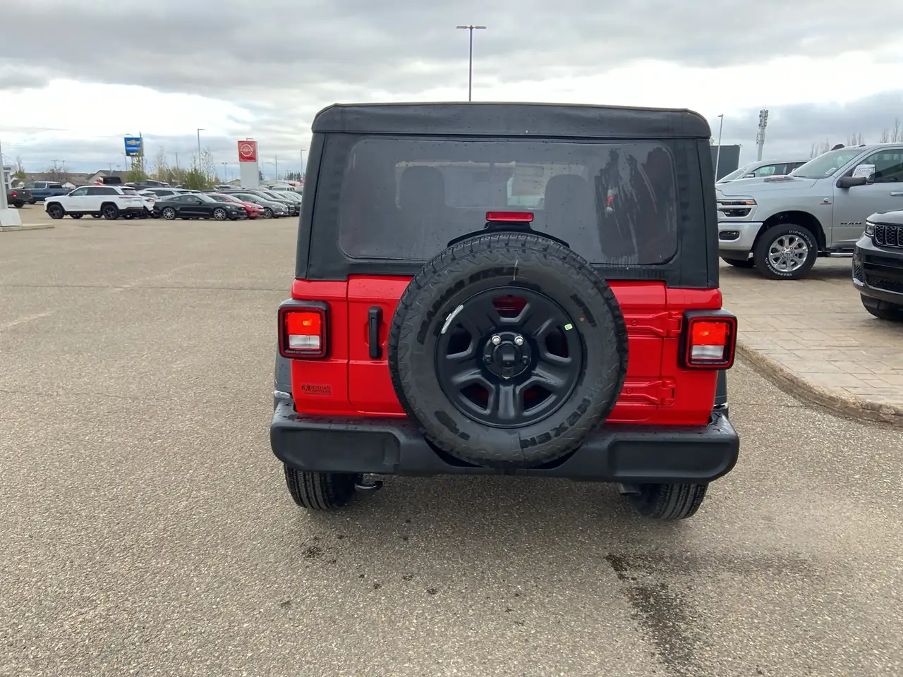 Jeep Wrangler снимка Jeep Wrangler