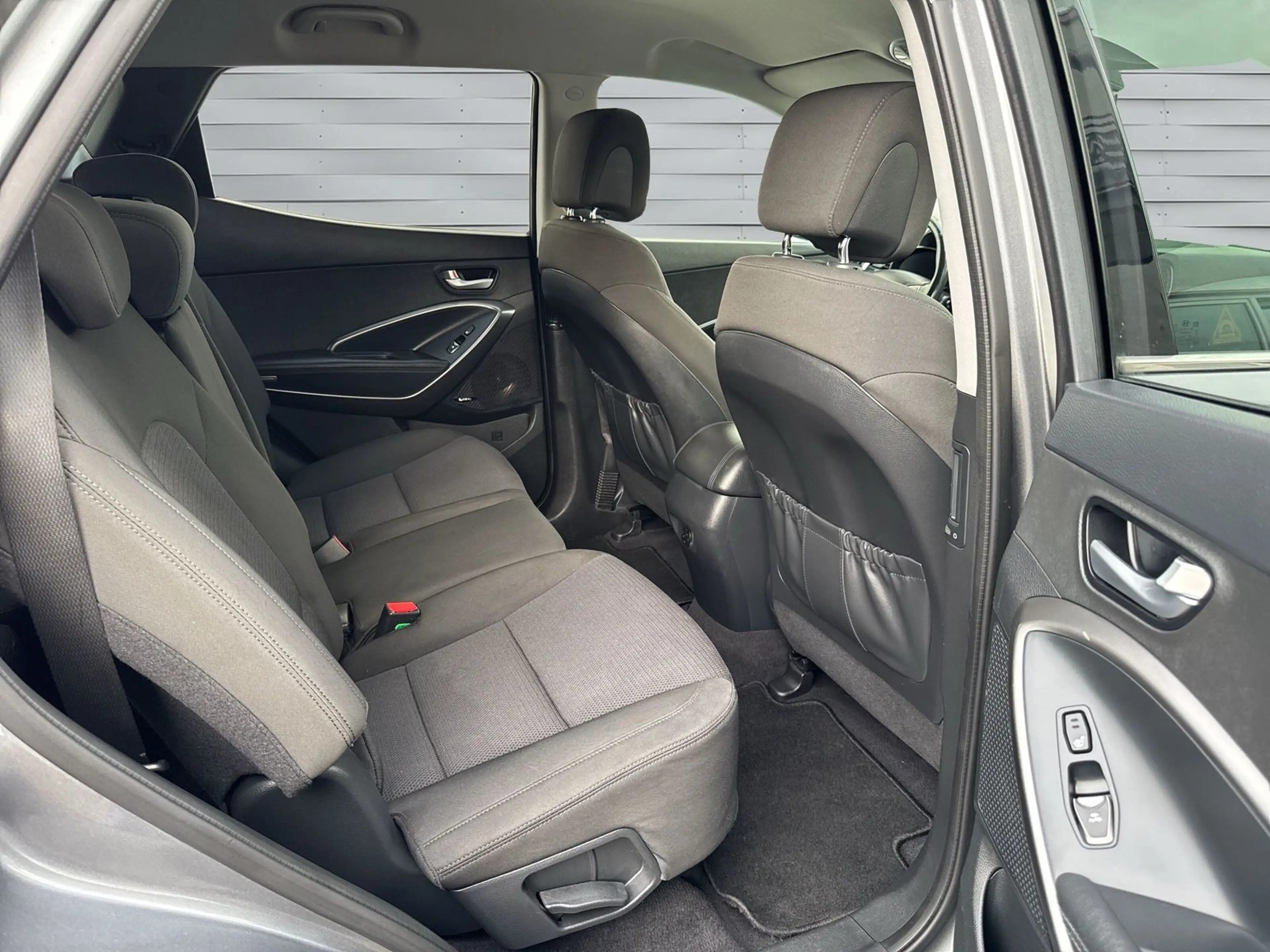 Hyundai SANTA FE Family + 7.-SITZER,TÜV,KAMERA,AHK,SHZ — photo 14