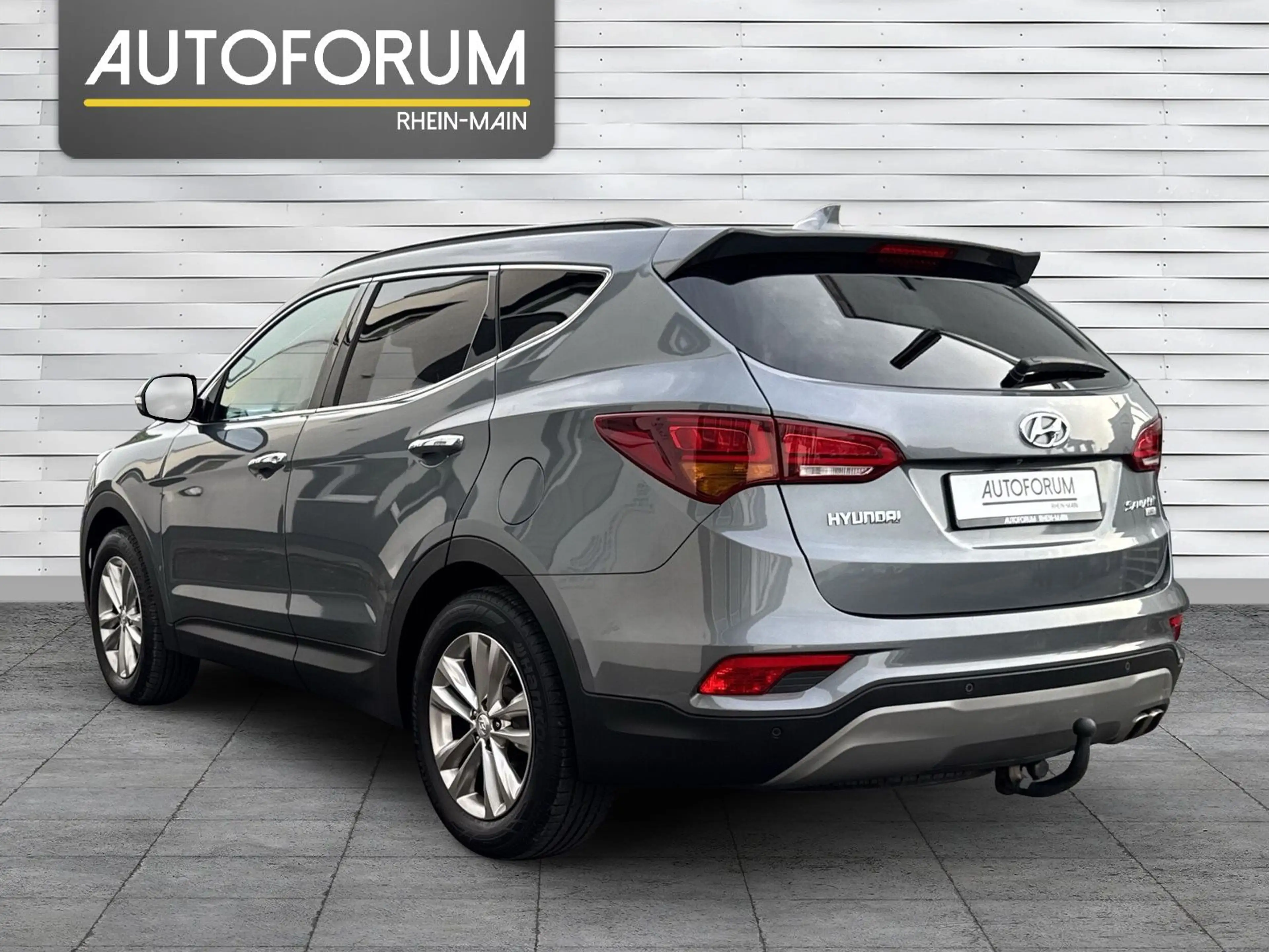 Hyundai SANTA FE Family + 7.-SITZER,TÜV,KAMERA,AHK,SHZ — photo 6