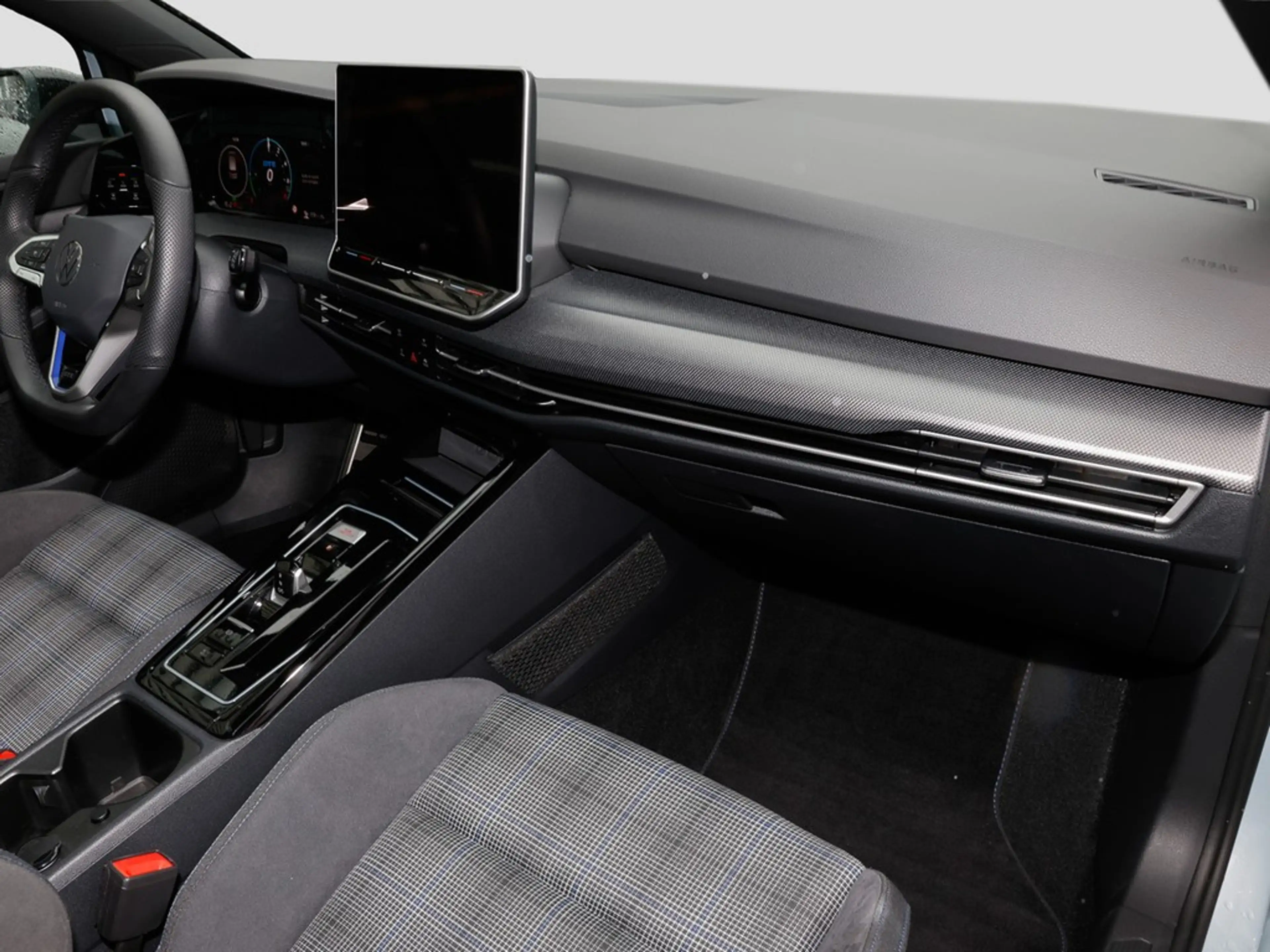 Volkswagen Golf GTE 1.5 TSI DSG eHybrid AHK/RFK/Navi — photo 9